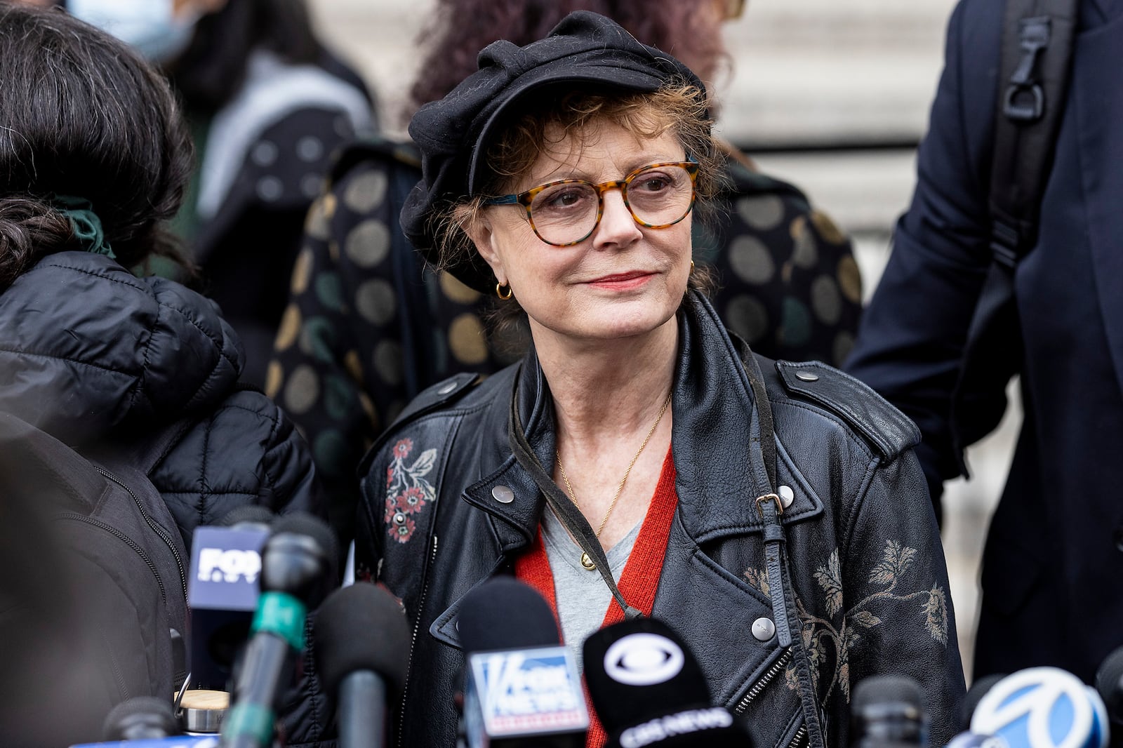 Susan Sarandon prepares to comment after attending a hearing in Manhattan federal court addressing the deportation case of Mahmoud Khalil, Wednesday, March 12, 2025, in New York. (AP Photo/Stefan Jeremiah)