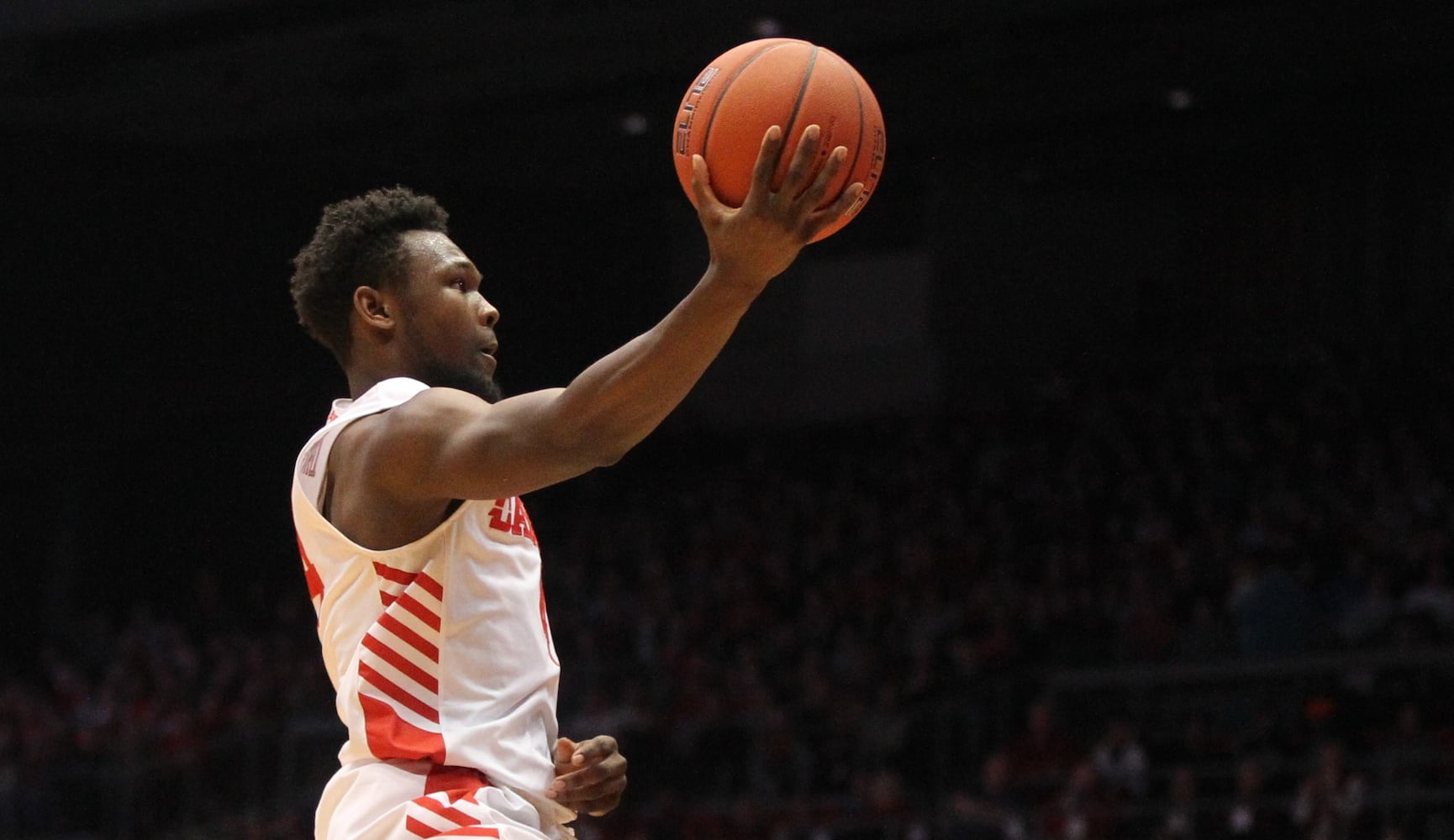 Twenty photos: Dayton Flyers rally to beat Purdue Fort Wayne