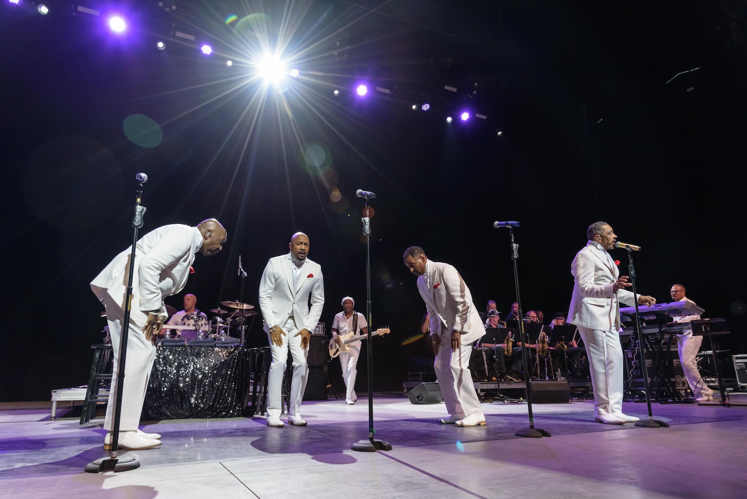 PHOTOS: The Temptations & The Righteous Brothers Live at Rose Music Center