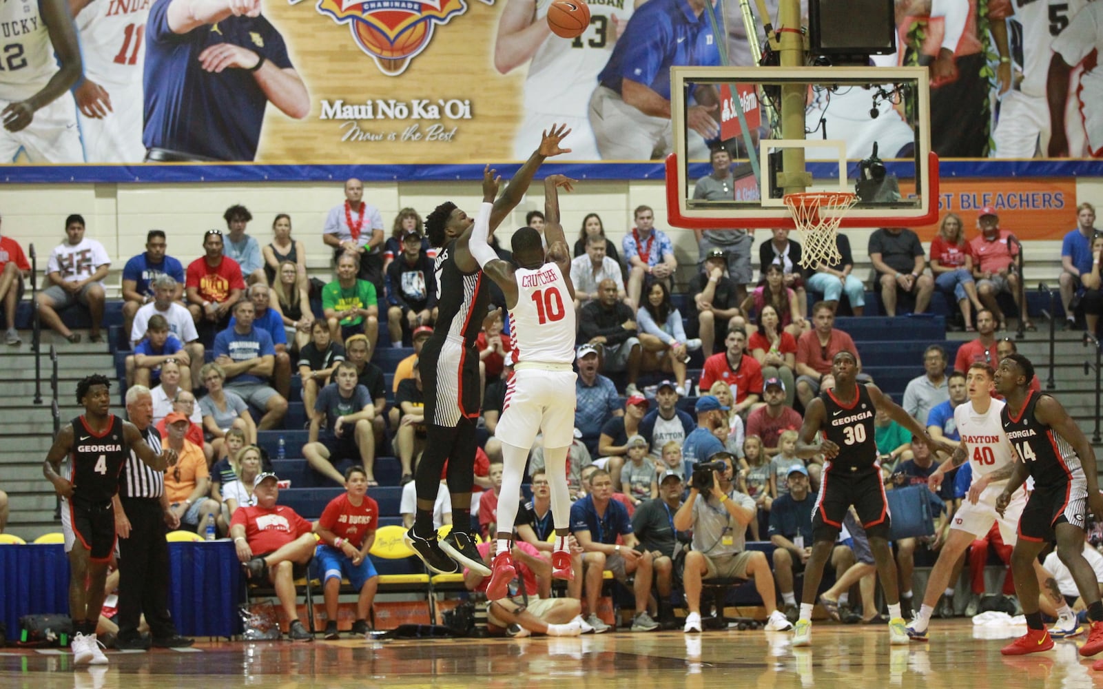 Photos: Dayton Flyers rout Georgia in Maui Invitational