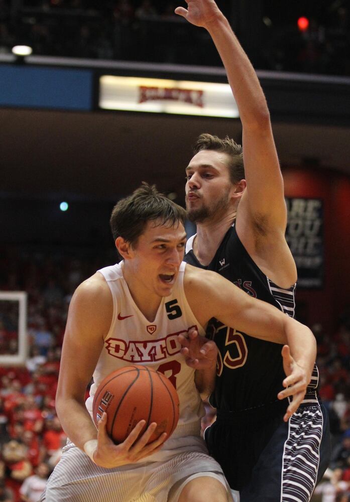 Highlights: Dayton Flyers vs. Saint Mary's Gaels