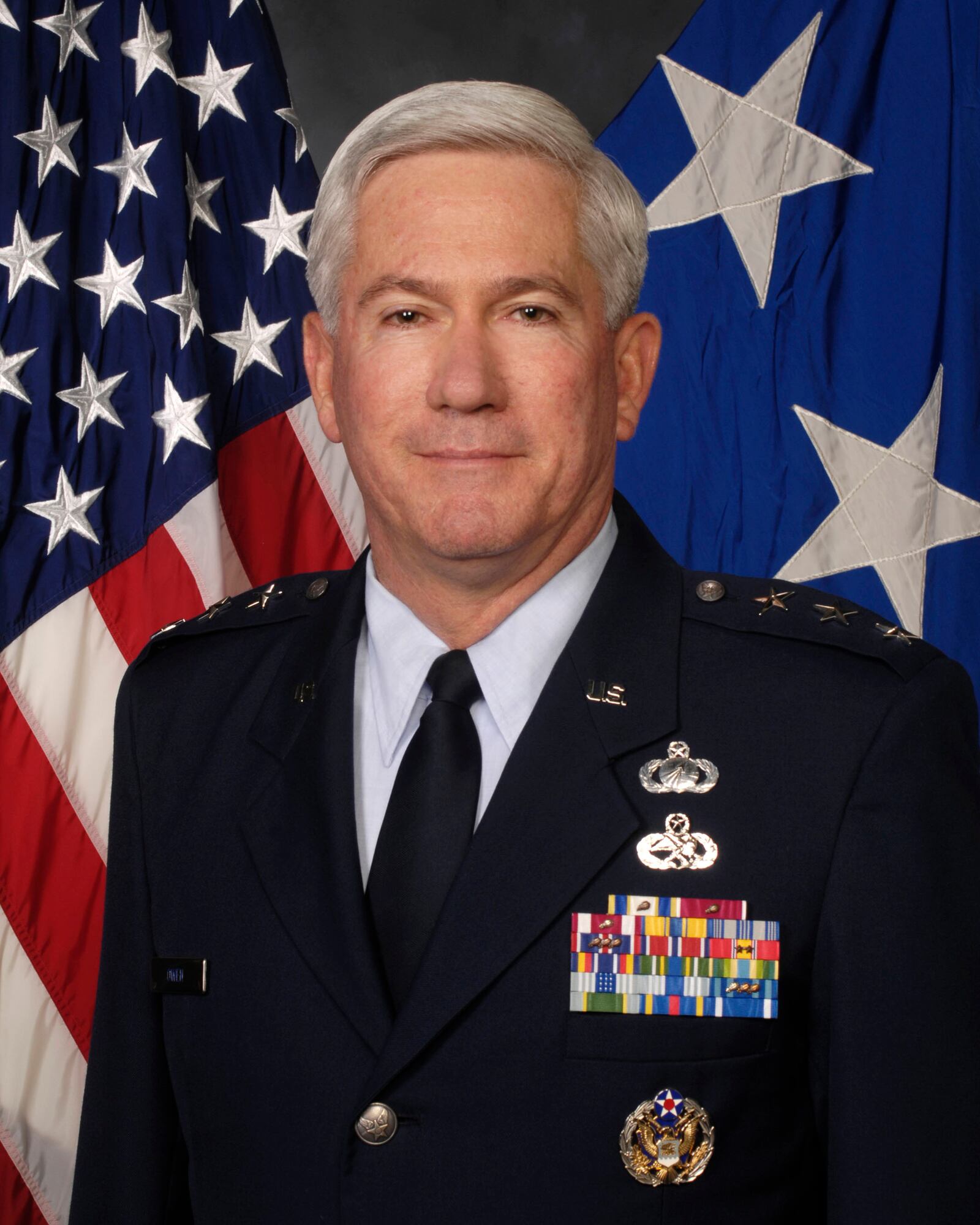 Thomas J. Owen, retired Lt. General and former Commander of the Aeronautical Systems Center at Wright-Patterson Air Force Base.