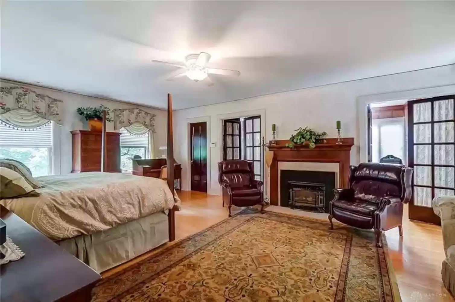 PHOTOS: Oakwood Tudor on the market