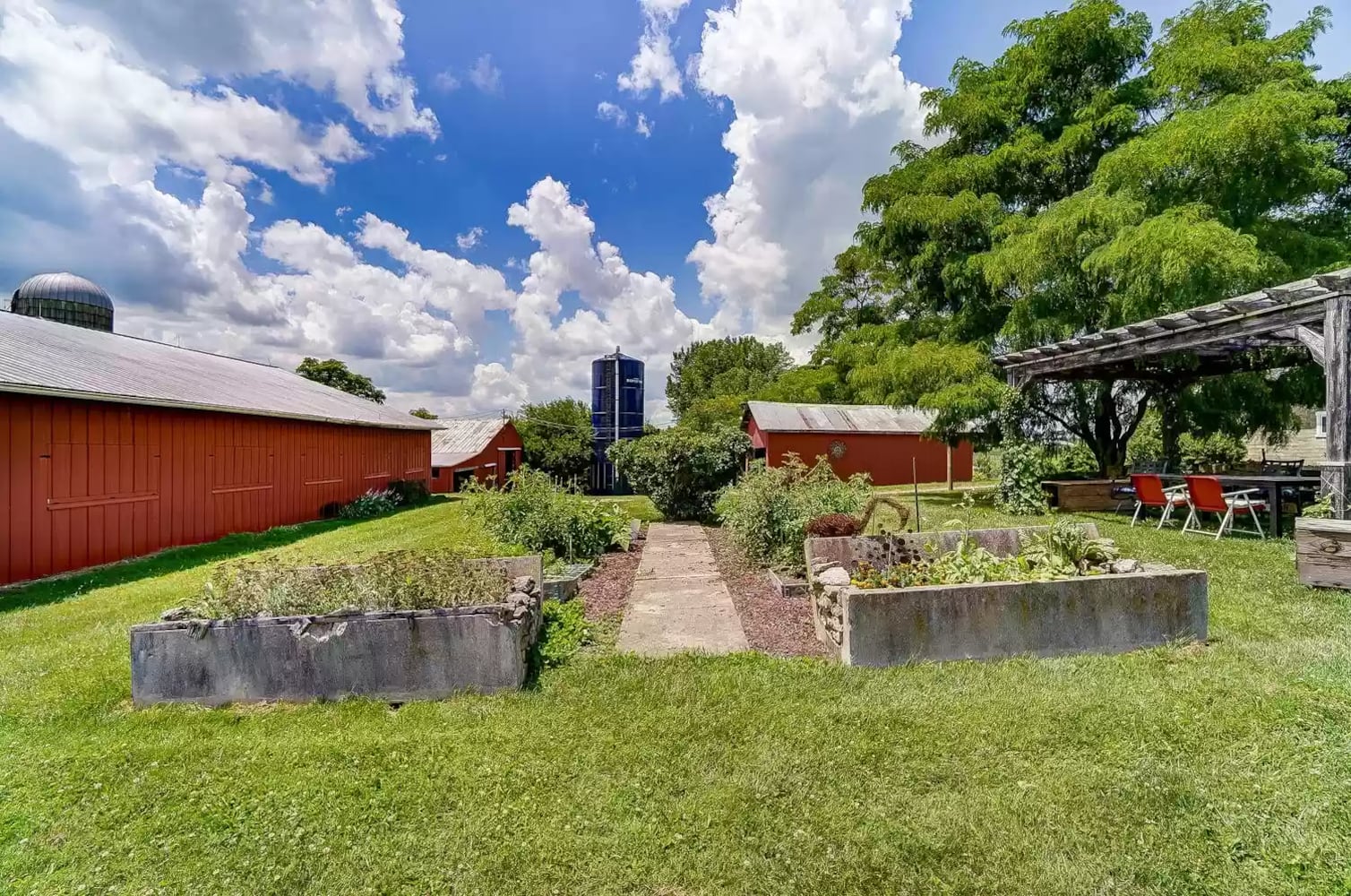 PHOTOS: 1850s farmhouse on market for $1.17M