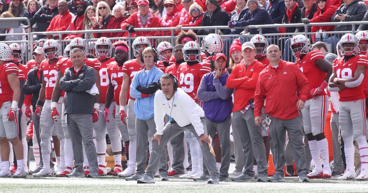 Nick Bosa gets injured while on the sideline 