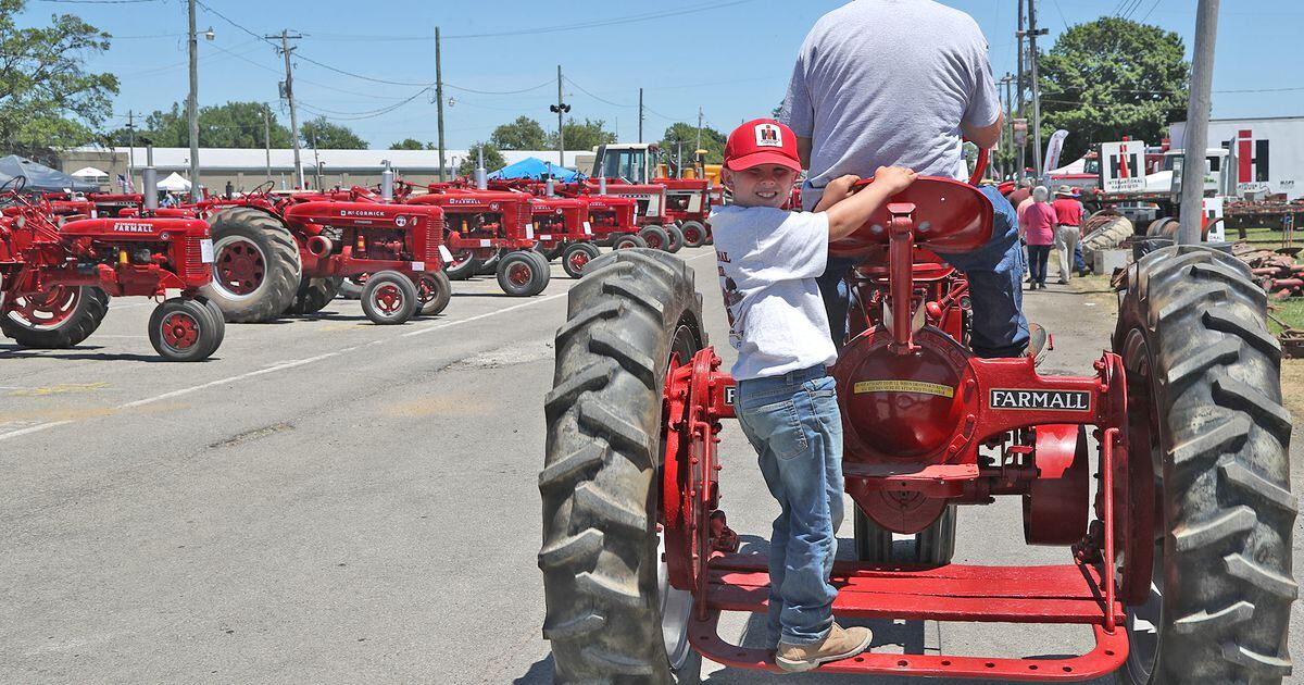 PHOTOS Red Power Roundup celebrates International Harvester