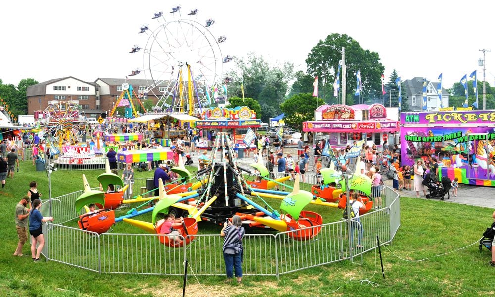 The family-friendly Spring Fest in the Burg community festival was held Friday, May 20 through Sunday, May 22, 2022 in Miamisburg. Guests enjoyed live music, food, a carnival and over 100 curated artisans. DAVID MOODIE/CONTRIBUTING PHOTOGRAPHER