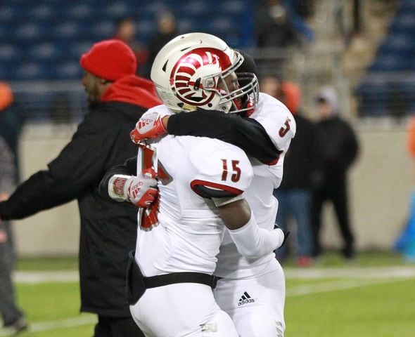 PHOTOS: Trotwood-Madison vs. Mansfield Senior, D-III state football championship