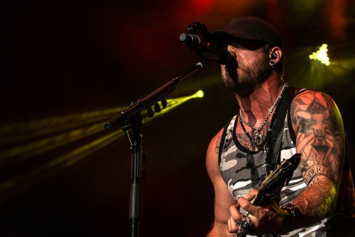 Brantley Gilbert at Country Concert '14