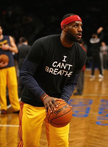 LeBron James Wears 'I Can't Breathe' Shirt
