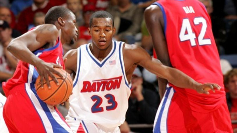 UD's Chris Wright keeps Jon Killen of SMU from passing the ball. The Flyers went on to an 82-57 victory over SMU on Nov. 24, 2007.