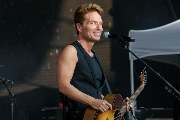 PHOTOS: Rick Springfield & Richard Marx with Stranger live at Fraze Pavilion