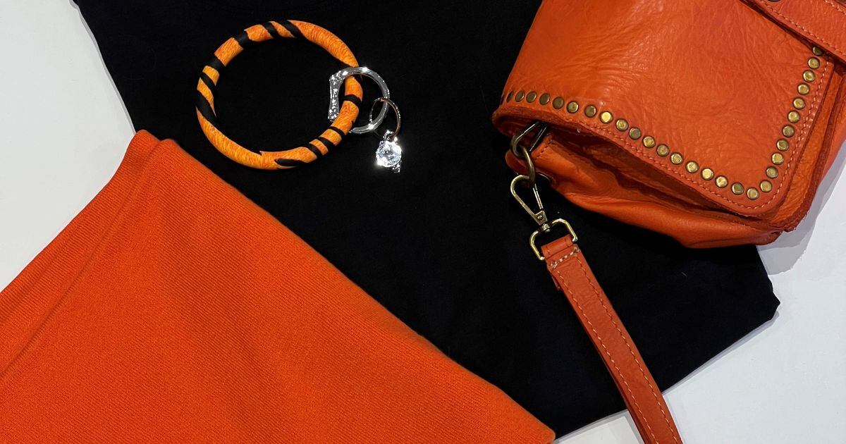 Bengals Glam: West Side boutique displays black and orange options