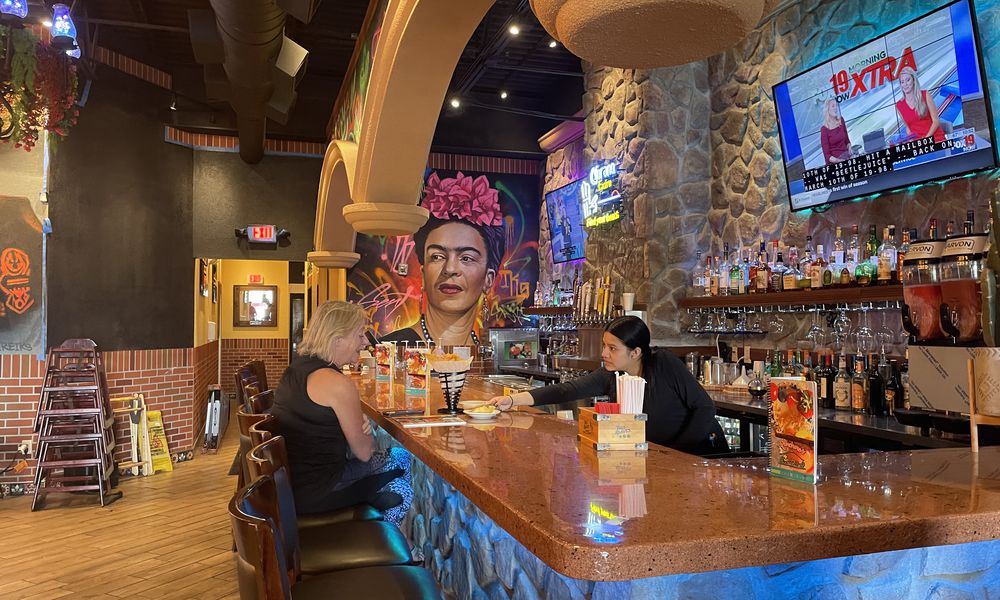 Rancheros Cocina Mexicana, located in Centerville’s Cross Pointe Shopping Center, is being rebranded into El Asadero Mexican Grill. NATALIE JONES/STAFF